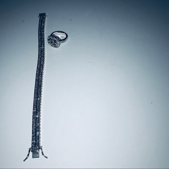 Tennis bracelet. - Picture 7 of 9